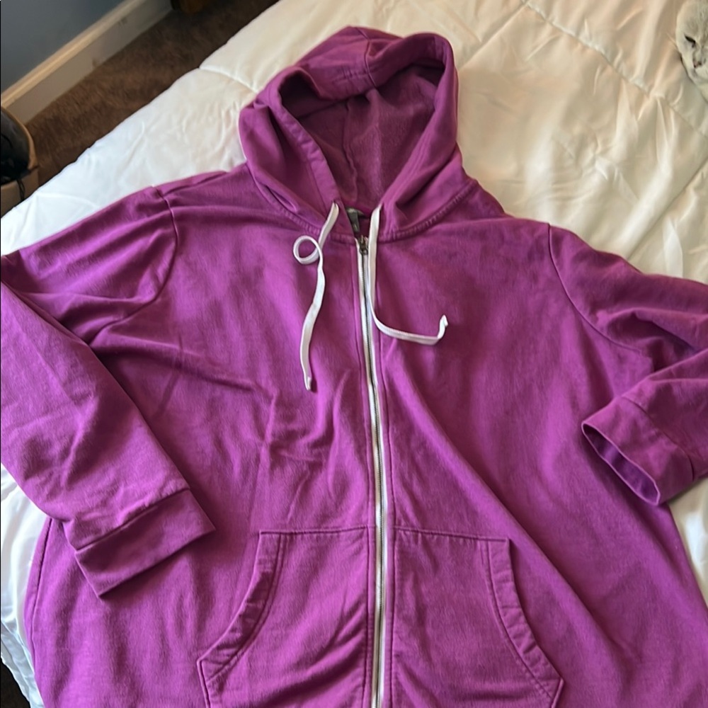 Eddie Bauer hooded sweatshirt